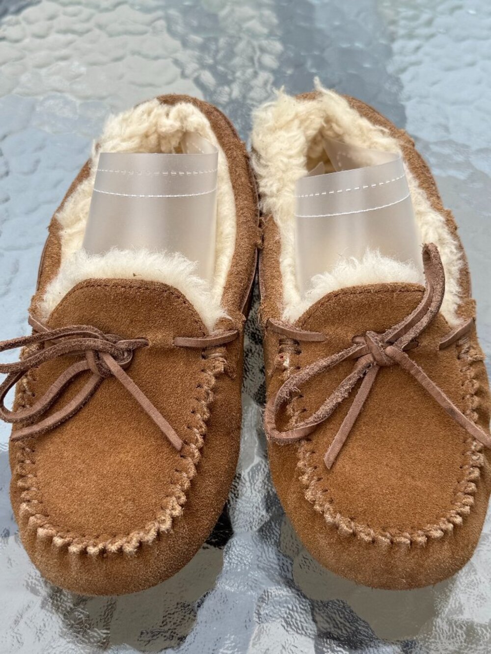 UGG Kids Dakota 5296 Chestnut Suede Moccasin Slippers Size 1 Cozy Boho 4312
